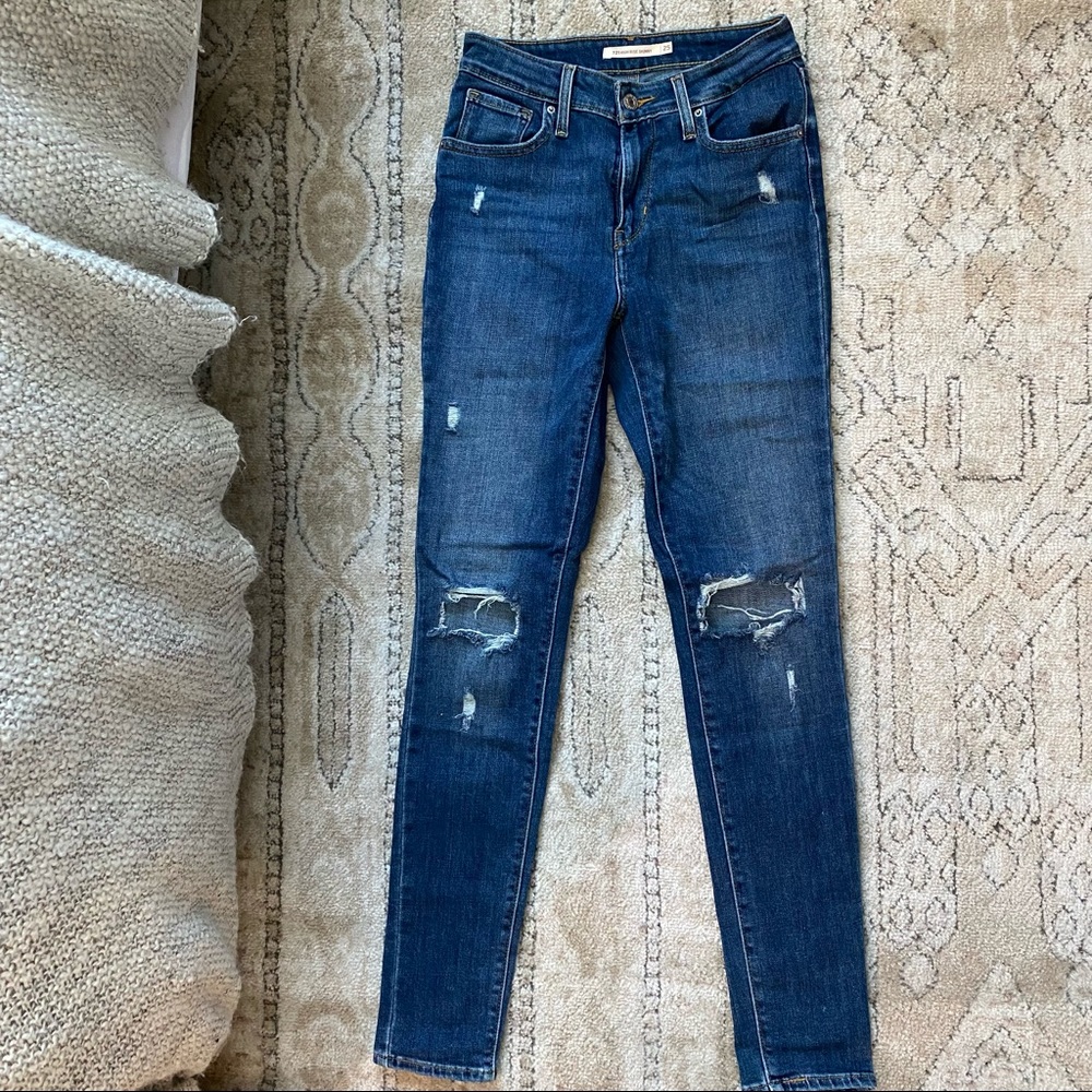 Levis 721 High Rise Skinny jeans